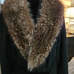 Albert Nippon 100% softest wool, silver fox collar
